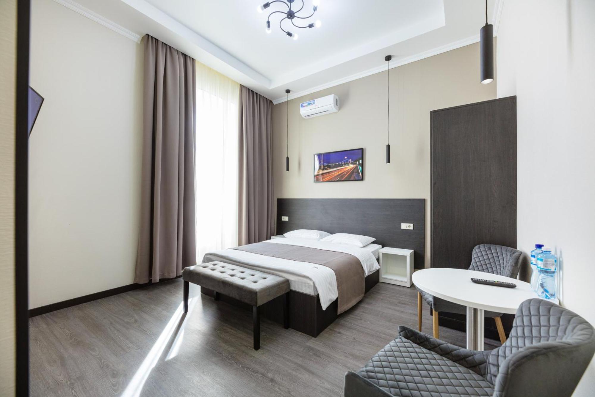 Apart Hotel Maidan Kiev Buitenkant foto
