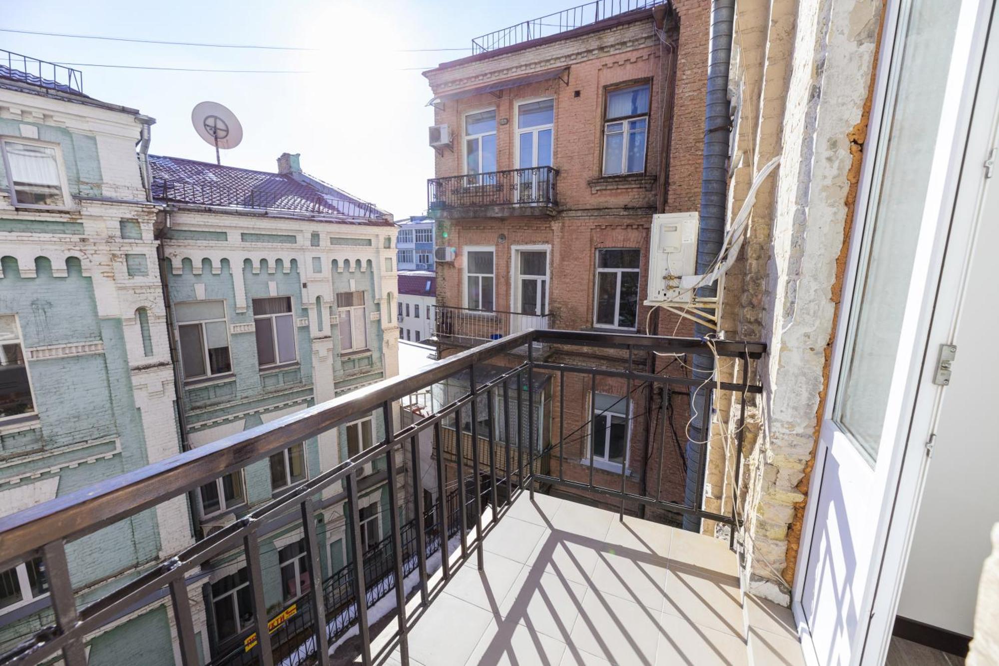 Apart Hotel Maidan Kiev Buitenkant foto